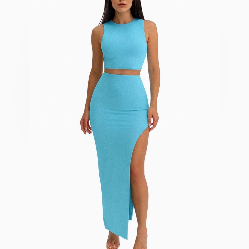 Blue Women's Skirt Set!!